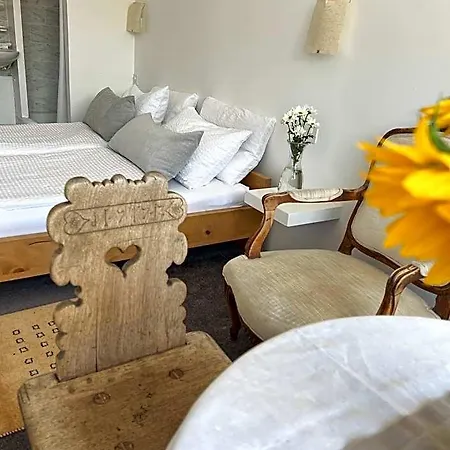 Casa Caglias Otel